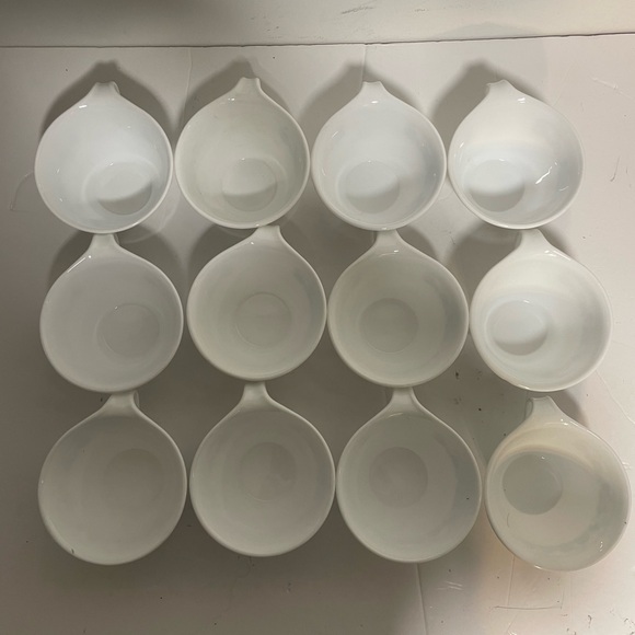 Corelle by Corning Blue Onion 27-Piece Dinnerware Set – Made in USA - Picture 16 of 16